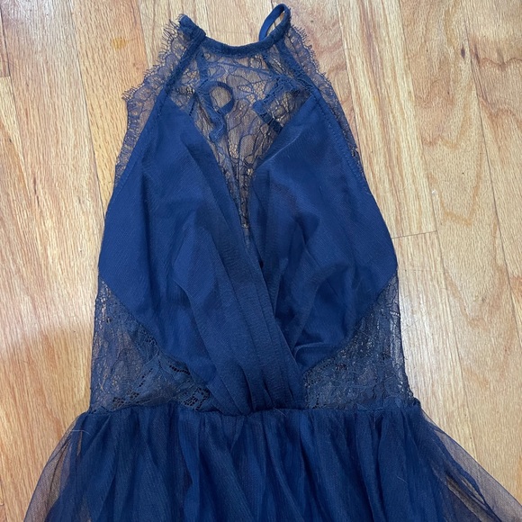 ASOS Blue Lace Tulle Dress 0 - Picture 3 of 6